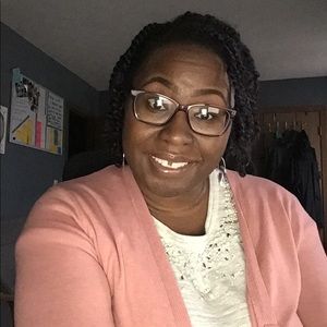 Meet your Posher, Anita